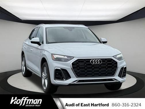 2025 Audi Q5 55 S line quattro Premium