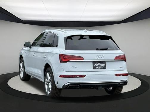 2025 Audi Q5 55 S line quattro Premium