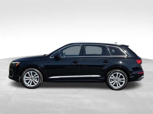 2025 Audi Q7 55 Prestige