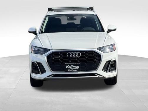 Ibis White 2022 Audi Q5 45 S line quattro Premium