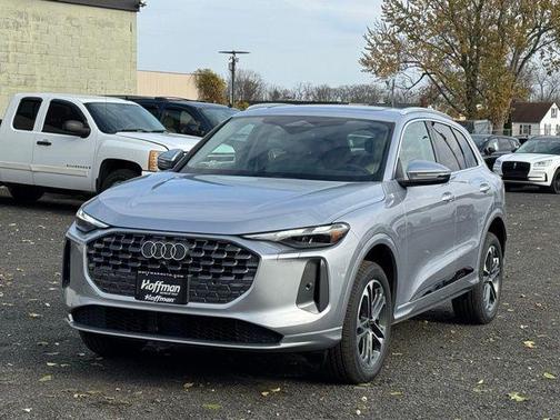 2025 Audi Q5 2.0T quattro Premium