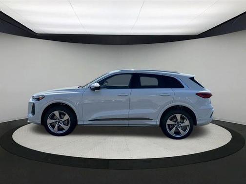 2025 Audi Q5 2.0T quattro Premium
