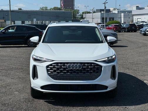 2025 Audi Q5 2.0T quattro Premium