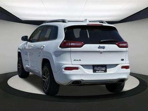 2018 Jeep Cherokee Overland