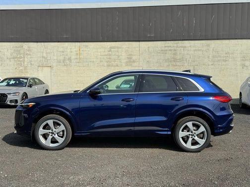 2025 Audi Q5 2.0T quattro Premium