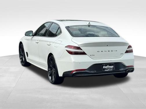 Verbier White 2023 Genesis G70 2.0T