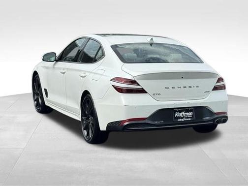 Verbier White 2023 Genesis G70 2.0T