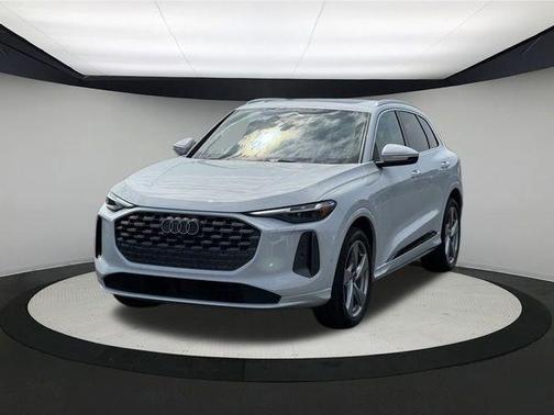 2025 Audi Q5 2.0T quattro Premium
