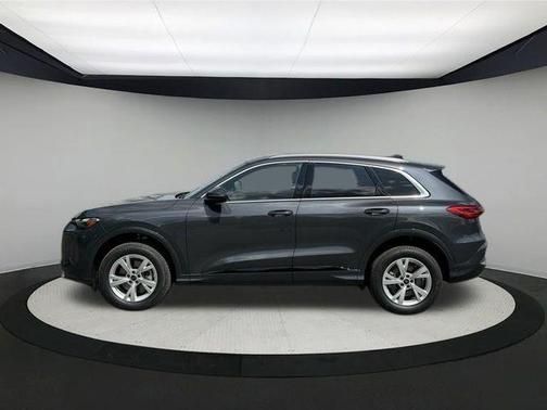 2025 Audi Q5 2.0T quattro Premium