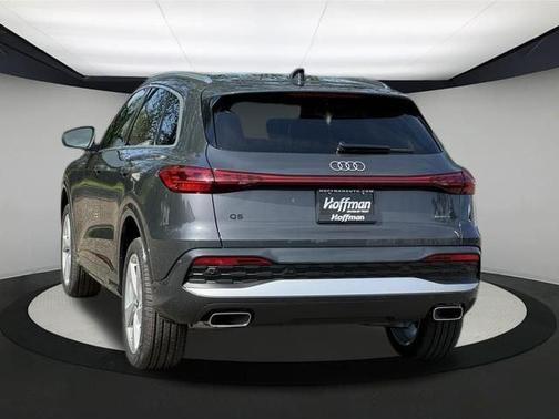 2025 Audi Q5 2.0T quattro Premium