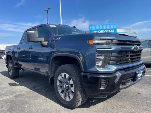 2026 Chevrolet Silverado 2500 Custom
