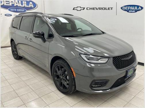 2025 Chrysler Pacifica Limited