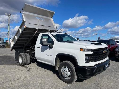 2026 Chevrolet Silverado 3500 WT
