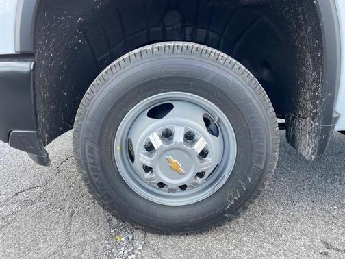 2026 Chevrolet Silverado 3500 WT