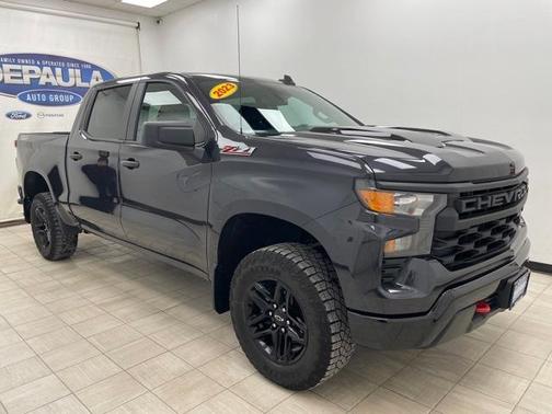 2023 Chevrolet Silverado 1500 Custom Trail Boss