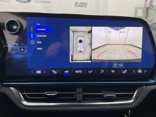 2026 Chevrolet Equinox EV LT 2