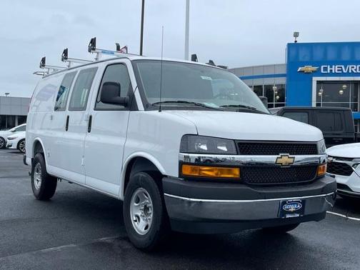 2025 Chevrolet Express 2500 Work Van
