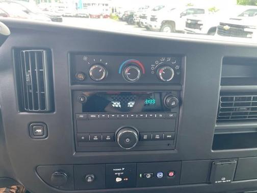 2025 Chevrolet Express 2500 Work Van