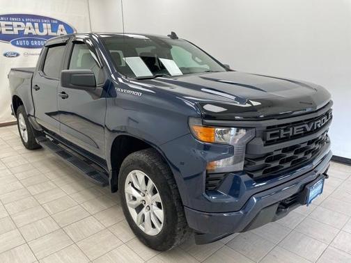 2022 Chevrolet Silverado 1500 Custom
