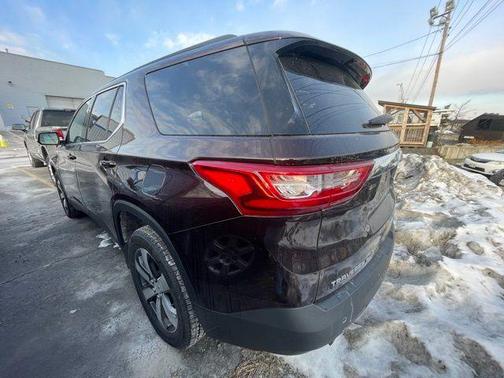 2020 Chevrolet Traverse LT Leather