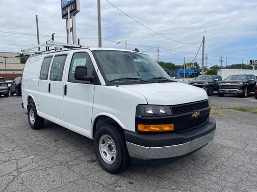 2025 Chevrolet Express 2500 Work Van