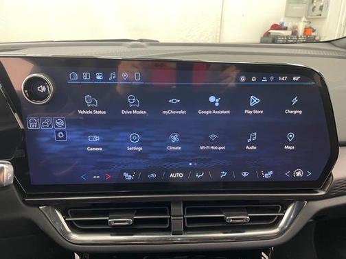 2026 Chevrolet Equinox EV LT 1