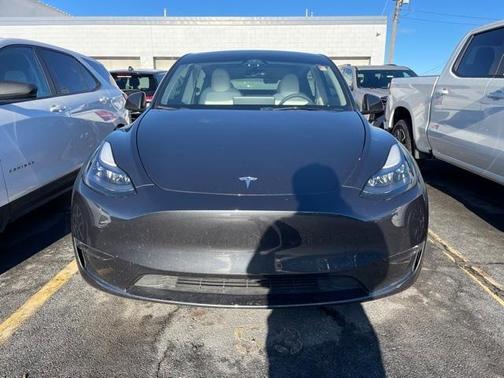 2024 Tesla Model Y Performance