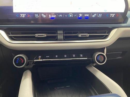 2026 Chevrolet Equinox EV LT 2