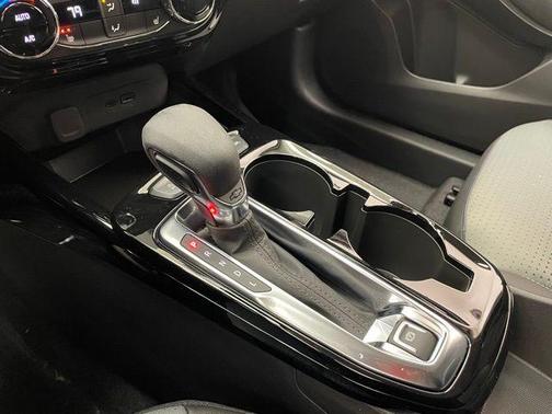 Summit White 2026 Chevrolet Trax LT