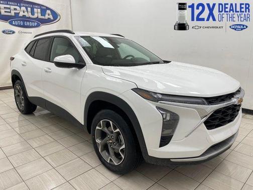 Summit White 2026 Chevrolet Trax LT