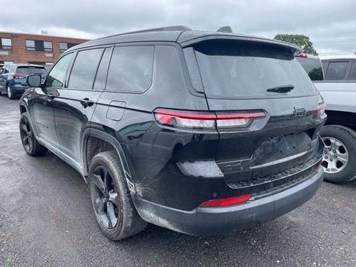 2024 Jeep Grand Cherokee L Laredo