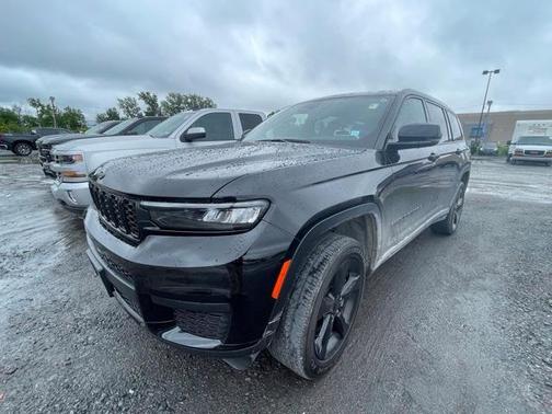 2024 Jeep Grand Cherokee L Laredo