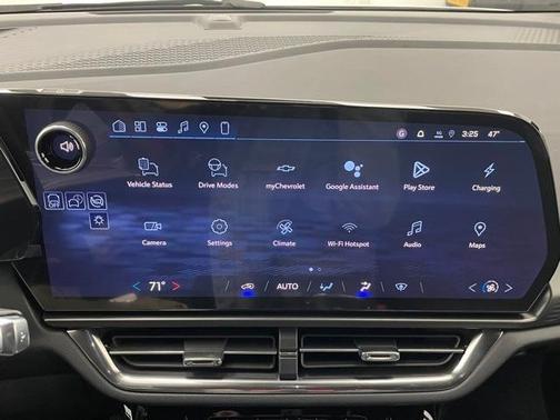 2026 Chevrolet Equinox EV LT 1