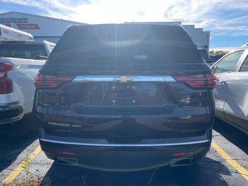 2023 Chevrolet Traverse High Country