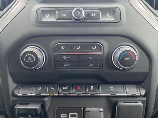 2025 Chevrolet Silverado 2500 Custom