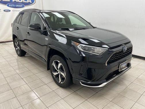 2021 Toyota RAV4 Prime SE