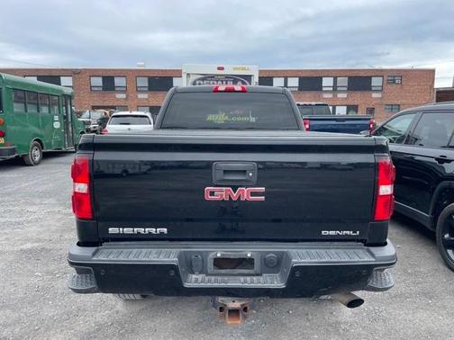 2018 GMC Sierra 2500 Denali