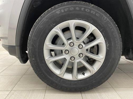 2021 Jeep Grand Cherokee Laredo E