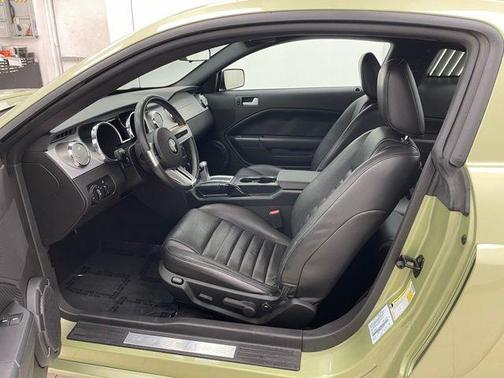 GR 2006 Ford Mustang GT Premium