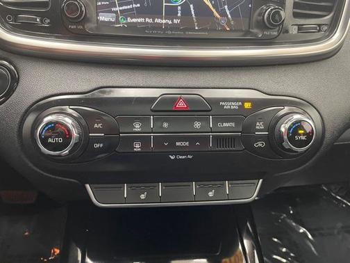 2018 Kia Sorento SX