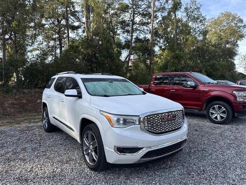 2019 GMC Acadia Denali