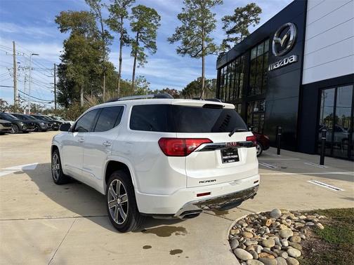 2019 GMC Acadia Denali