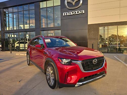 Soul Red Crystal Metallic 2024 Mazda CX-90 3.3 Turbo Premium