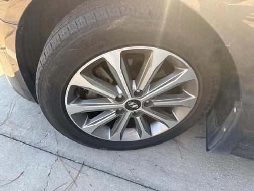 2016 Hyundai SONATA Limited