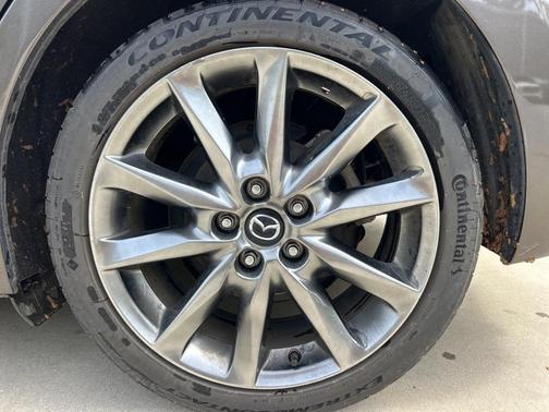 2018 Mazda Mazda3 Touring