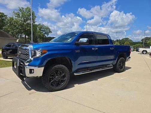 Blazing Blue 2018 Toyota Tundra SR5