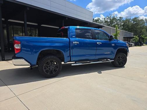 Blazing Blue 2018 Toyota Tundra SR5