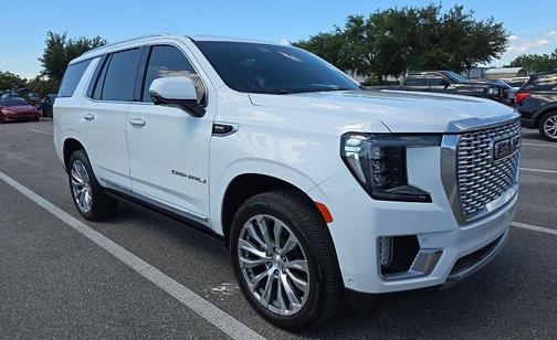 Summit White 2023 GMC Yukon Denali
