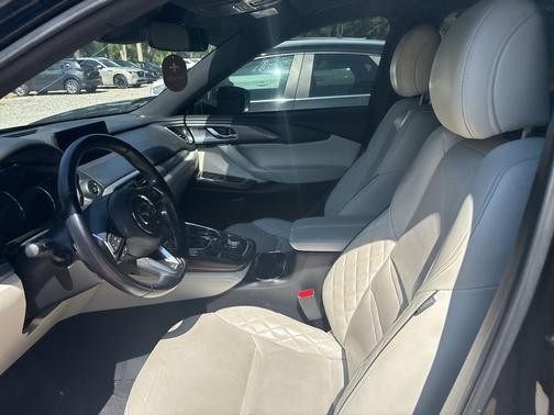 2021 Mazda CX-9 Signature