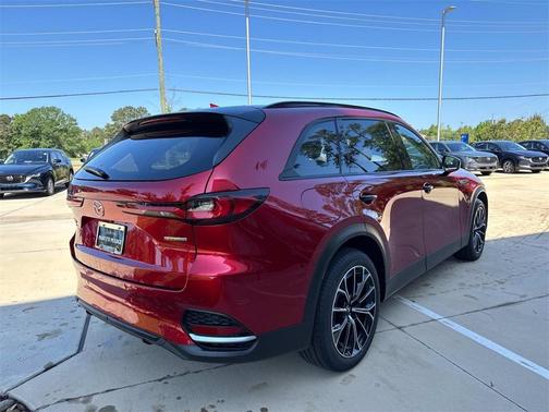 2025 Mazda CX-70 PHEV Premium Package